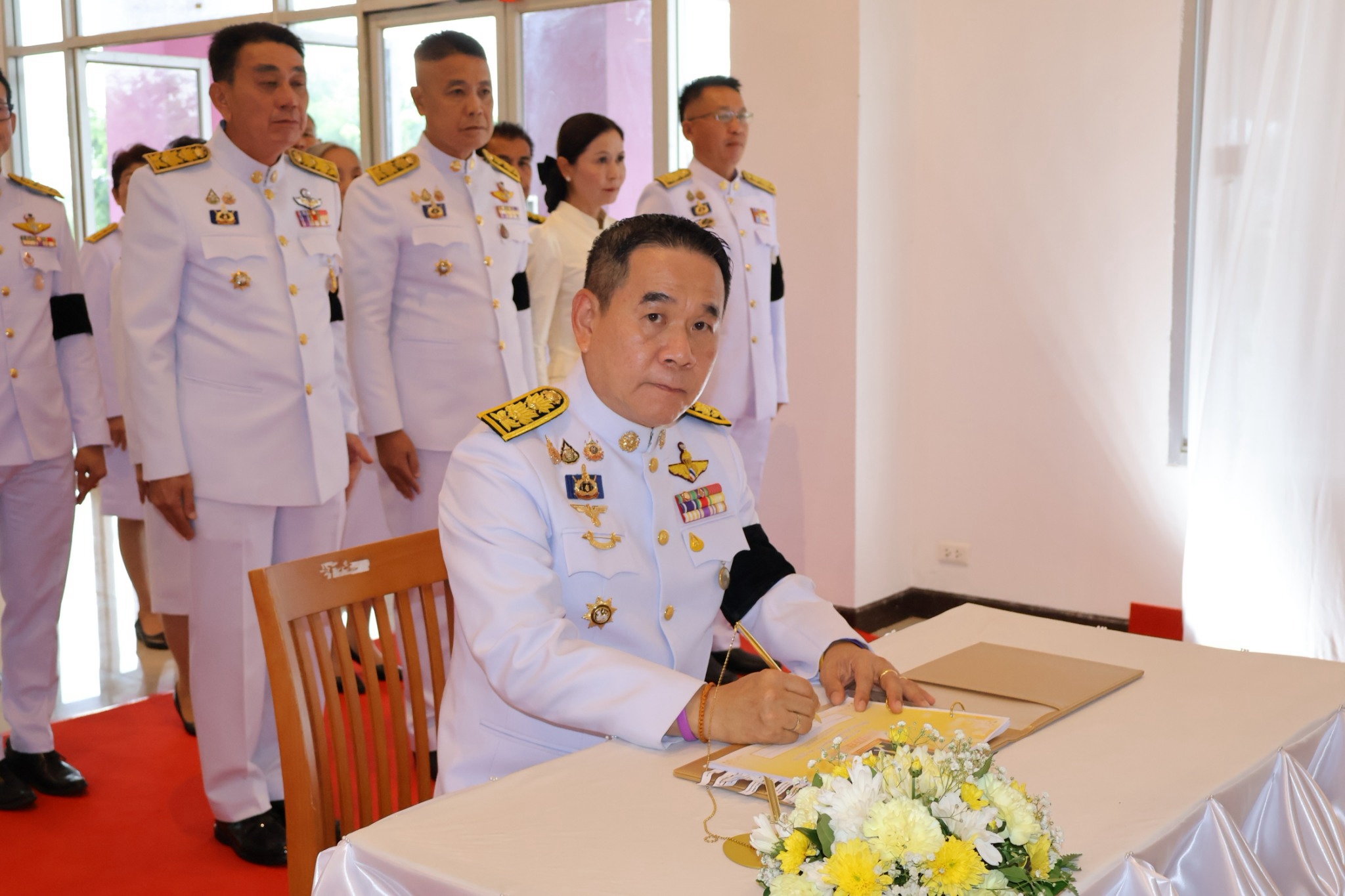 title - พิธีลงนามถวายพระพร พระบาทสมเด็จพระเจ้าอยู่หัว เนื่องในโอกาสมหามงคลเฉลิมพระชนมพรรษา 74 พรรษา 28 กรกฎาคม 2569